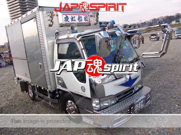 ISUZU Elf, Art truck style, team "Yakousendan". Box car type. (2)