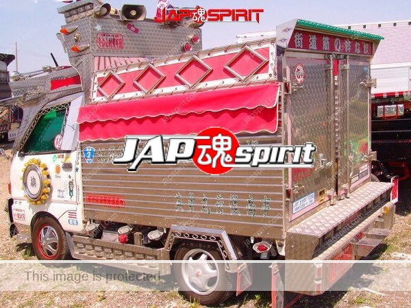 DAIHATSU HIJET, art truck style, unbalanced decoration (2)