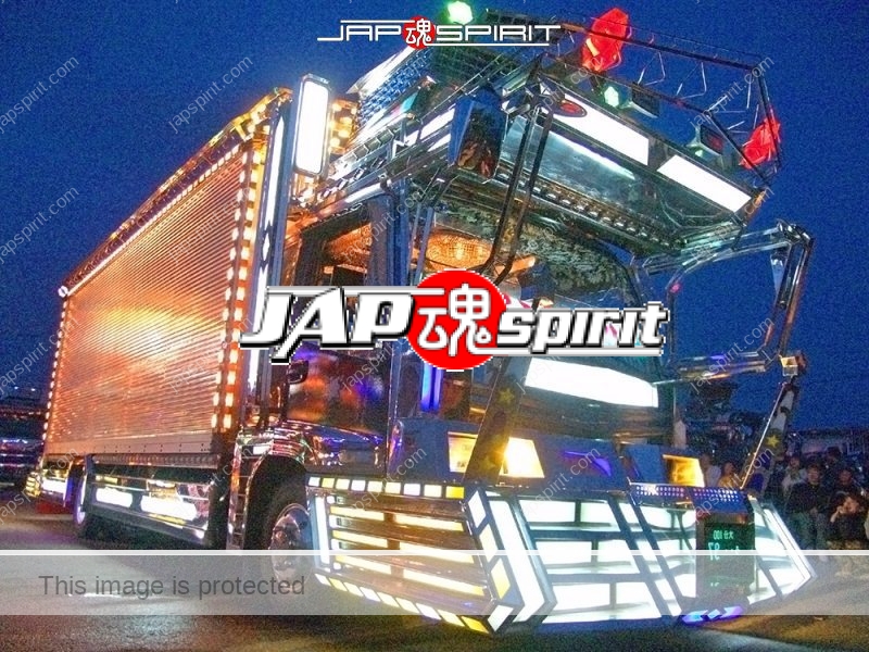 ISUZU Forward, boxcar, art truck style, team "End Last", Yuudaimaru, day & night light up scene (3)
