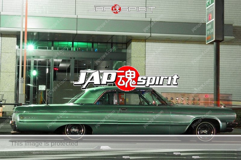 CHEVROLET Impara SS lowrider style green color at Minatomirai street (3)
