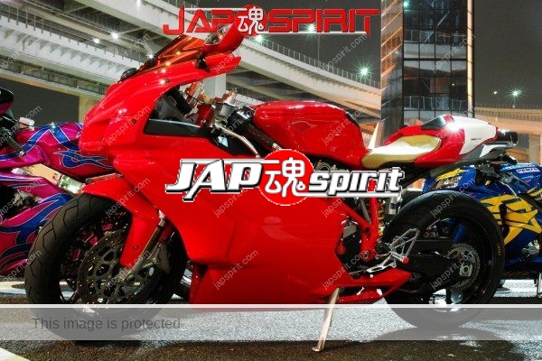 Ducati 749, super sports, Red at Daikoku parking (2)