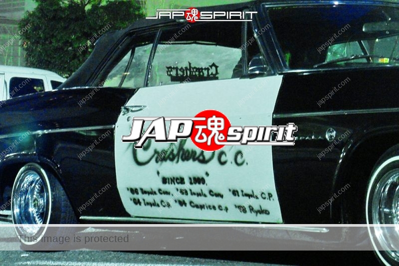 CHEVROLET Impala lowrider black color team "Crashers C.C." at night Minatomirai parking (1)
