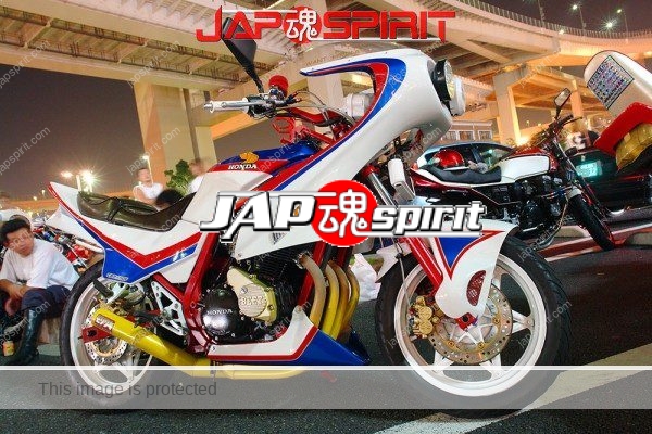 HONDA CBR400F, Gundum color desing's bousouzoku bike, Rocket cowl, (2)