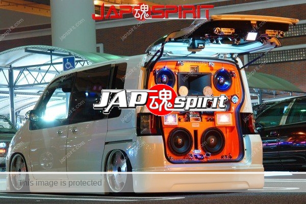 HONDA Mobilio, Cool! disco style Special effect sound car with mirror ball & laser beam. (2)