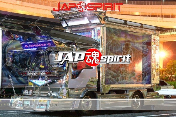 ISUZU ELF, art truck gorgeous decoration light up at daikoku parking (3)