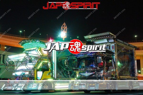 ISUZU ELF, art truck gorgeous decoration light up at daikoku parking (4)