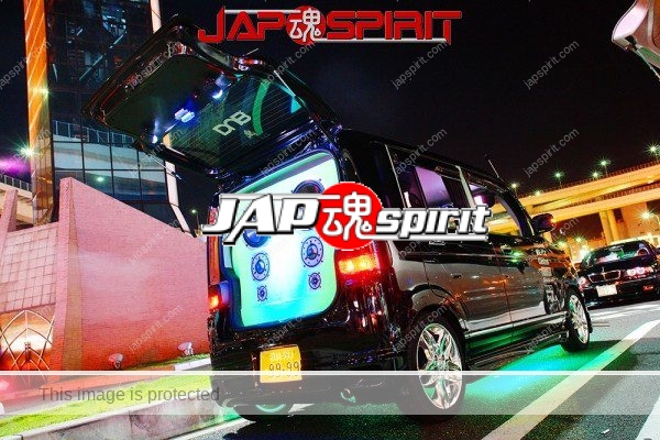 DAIHATSU MOVE Conte, Sotomuki style sound car, green neon lighting, built in big speaker, block color (2)