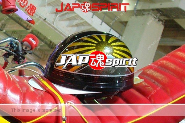 YAMAHA RD400, Zokusha style, Yellow color Rocket cowl, Red sandan sheet, Rising sun & mt.fuji korukuhan helmet (3)