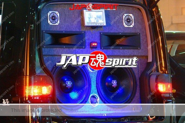 SUZUKI ALTO Lapin, Sotomuki style sound car, with green & blue lighting (2)