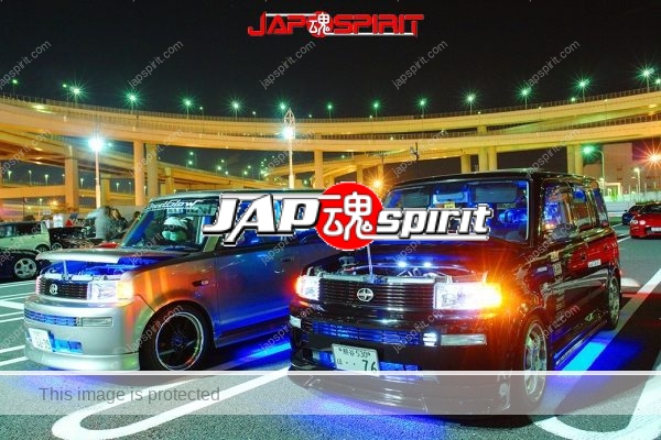 TOYOTA dB/Scion, dress up style, blue lighting, balck & silver bldy color (3)