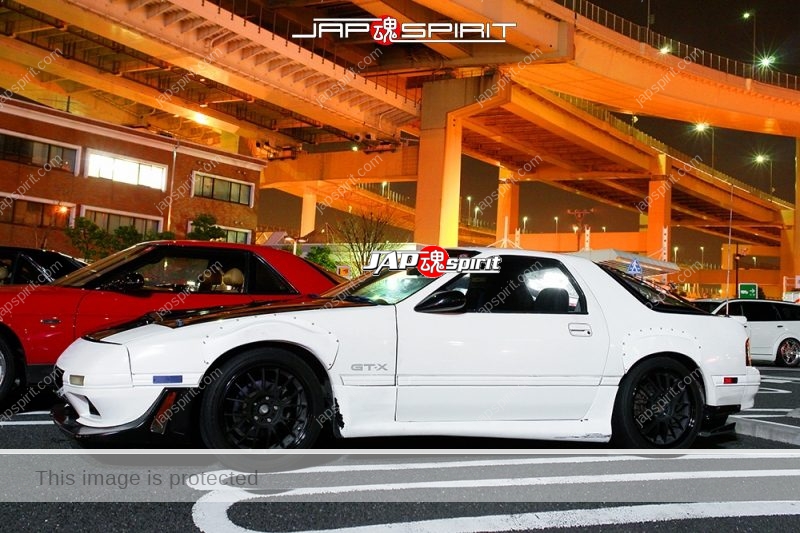 MAZDA RX7 FC Special Hashiriya badass custom for street racing, sunroof bonnet, rivet fender & stealth plate (5)