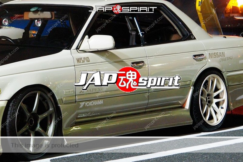 NISSAN Laurel C33 street drift style assembled from multiple different parts (1)