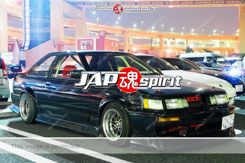 TOYOTA AE86 Hashiriya sytle black color with dent and no front Grille and roll bar built in (2)