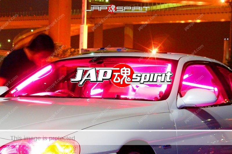TOYOTA Soara Z30 Spokon style white body with pink interor and under linghting (1)