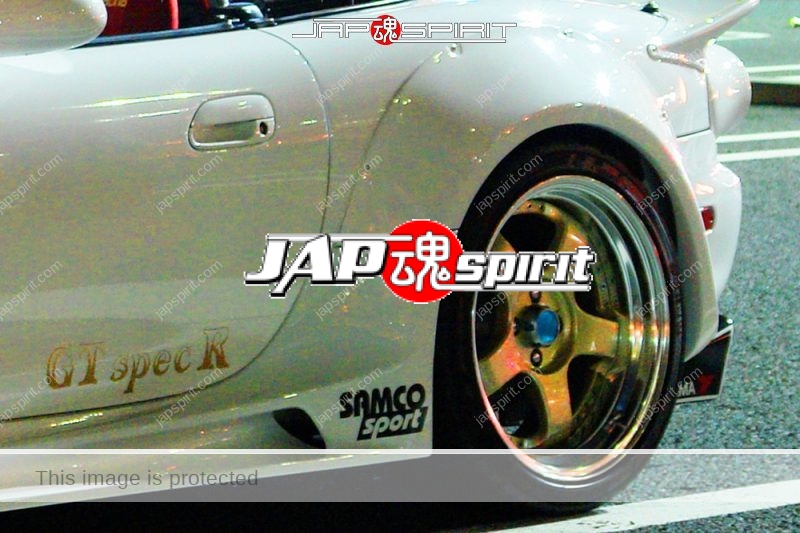 MAZDA RX7 FD convertible GT spec special fender white body at Daikoku PA (1)