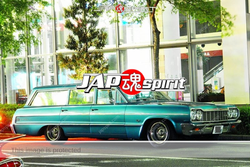 CHEVROLET Impala 4th station wagon lowrider at Minatomirai 1