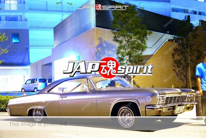 Chevrolet-Imapala-sport-coupe-1965-light-brown-color-lowrider-at-Minatomirai-01