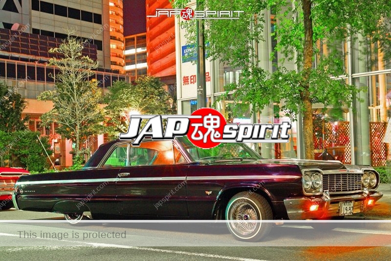 Chevrolet-Impala-SS-Hardtop-Sport-Coupe-1963-lowrider-dark-salmon-color-at-Minatomirai-01