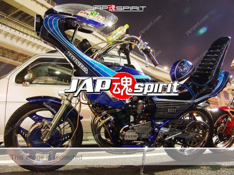 HONDA-CBX400F-Kyushakai-blue-light-blue-color-Rocket-cowl-sanda-sheet-at-Daikoku-PA-01