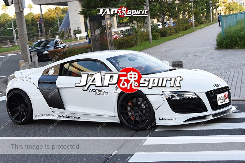 Stancenation 2016 Audi R8 with LB works fender white body at odaiba