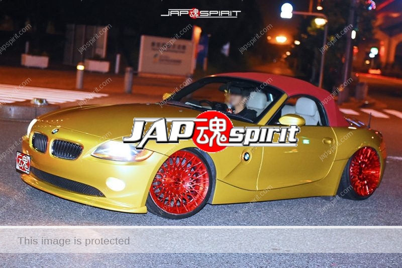 Stancenation 2016 BMW Z4 Hellaflush gold color car club dallars at odaiba