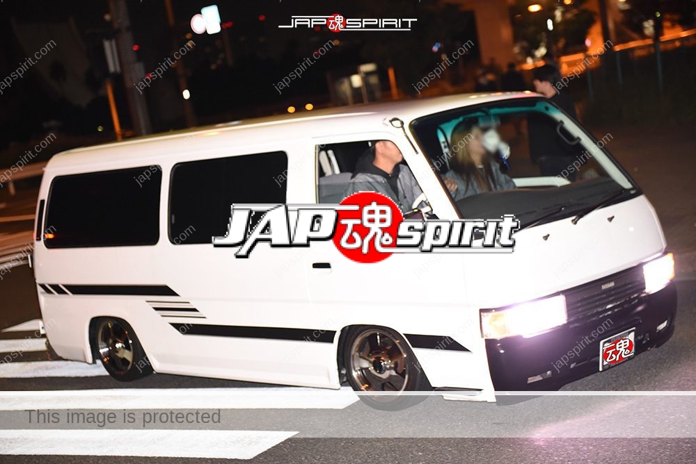 Stancenation 2016 Nissan caravan E24 hellaflush white color at odaiba 1