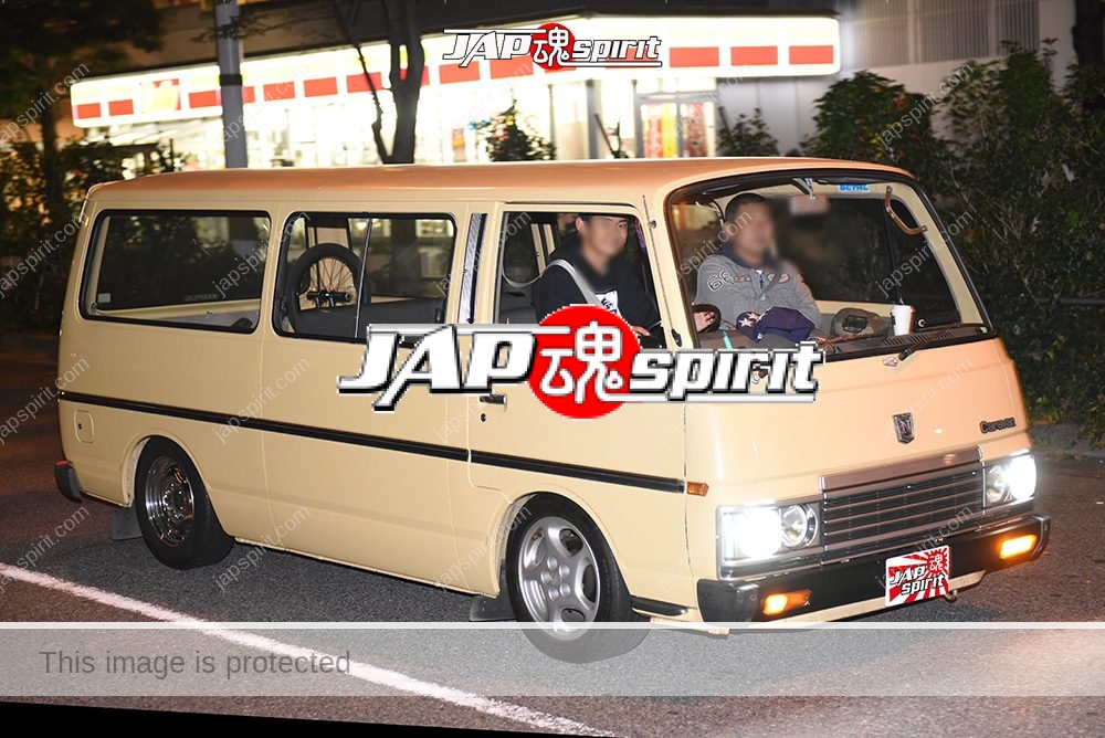 Stancenation 2016 Nissan caravan E24 light yellow body at odaiba 1