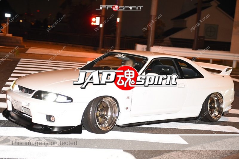 Stancenation 2016 Nissan skyline R33 GTR hellaflush white color at odaiba