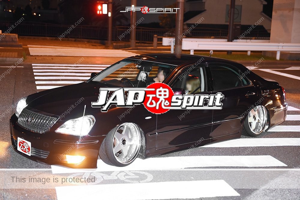 Stancenation 2016 Toyota Crown Majesta S18 VIP hellaflush style black at odaiba