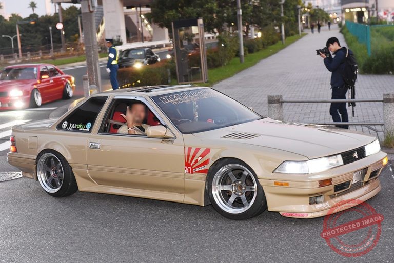 Stancenation 2016 Toyota Soarer GZ20 hellaflush over fender Bisque color JAP SPIRIT