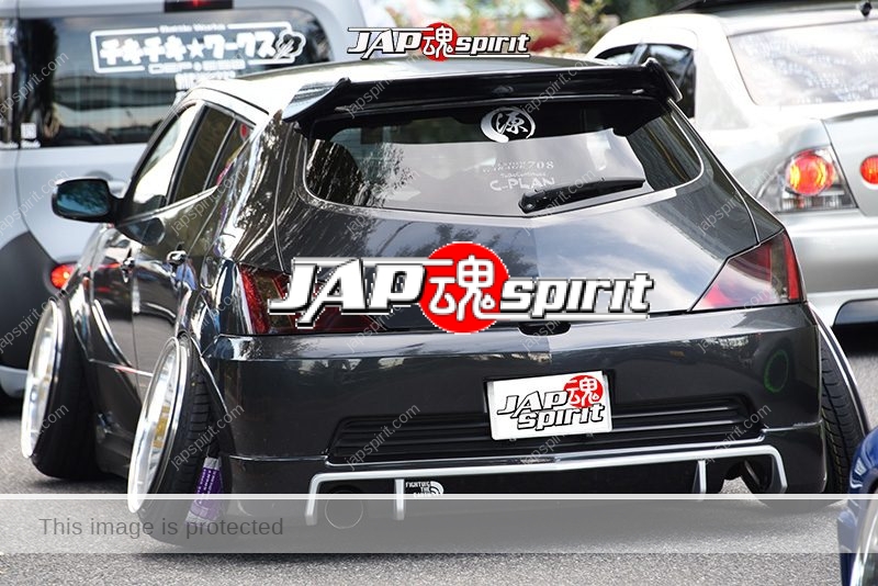 Stancenation 2016 Toyota WiLL VS hellaflush camber black body white wheel at odaiba