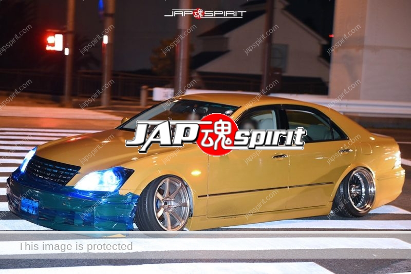 Stancenation 2016 Toyota crown S18 VIP style light brown body Hellaflush at Odaiba