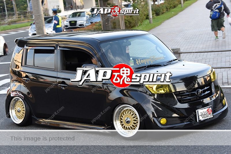 Stancenation 2016 Toyota dB NCP3 hellaflush black body gold wheel at odaiba 1