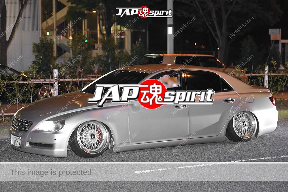 Stancenation 2016 Toyota mark X VIP style hellaflush silver body white wheel at odaiba 2