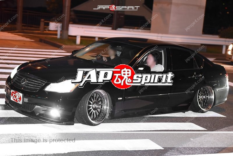 Stancenation 2016 Nissan FUGA Y50 black VIP style at Odaiba