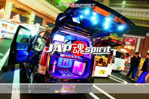 SUZUKI Wagon R, sotomuki sound car style, three LCD screen & interior lighting up (1)