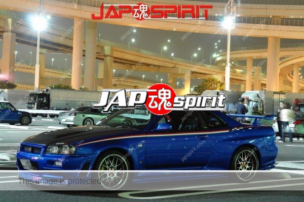 nissan skyline r34 blue and white red line gt wing 2