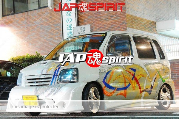 SUZUKI Wagon-R, Sotomuki style sound car with short Takeyari muffler (1)